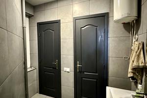 комерційна за адресою площа Галицька, 7