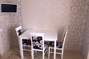 квартира за адресою Озерна вул., 10/1в