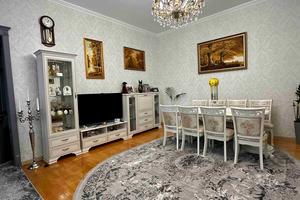 квартира по адресу центр, 10