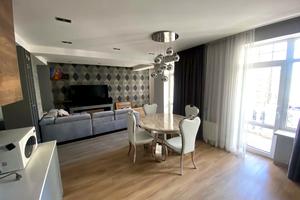 квартира за адресою Дрезденська вул., 13