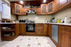 квартира за адресою Романа Шухевича вул. (Мусоргського), 27