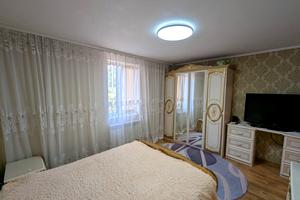 будинок за адресою Центральна