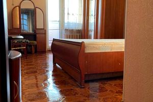 квартира по адресу Декабристов, 40