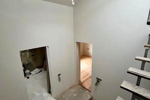 будинок за адресою Невеличука, 80