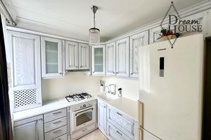 квартира за адресою Небесної Сотні, 3