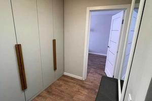 квартира за адресою Валентинівська вул. (Блюхера), 41