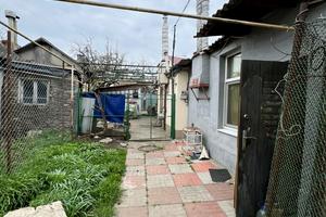 будинок за адресою Довга вул.
