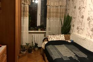 комната по адресу Оболонский просп., 16-Е