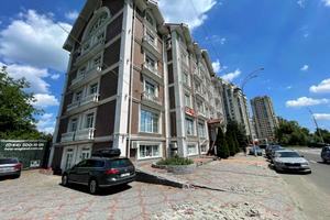 коммерческая по адресу Михаила Максимовича ул. (Трутенко Онуфрия), 44