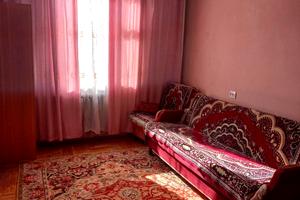квартира за адресою Богдана Хмельницького вул., 60