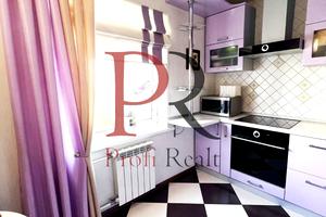 квартира за адресою Анни Ахматової вул., 4