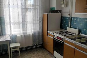 квартира за адресою Коновальця вул., 14