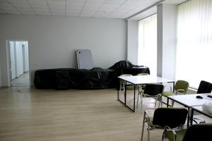 комерційна за адресою Чорновола вул., 136