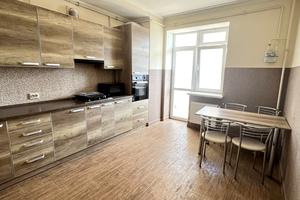 квартира за адресою Жасминова вул., 5б
