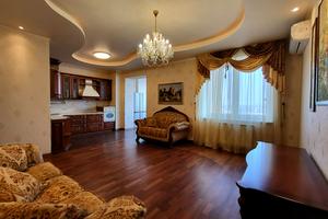 квартира за адресою Оболонська набережна вул., 3