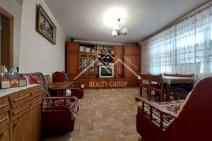 квартира за адресою Українська вул., 122
