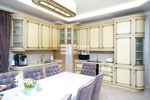 будинок за адресою Центральна вул.