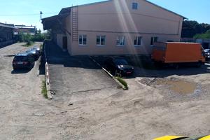 комерційна за адресою Польова вул., 8