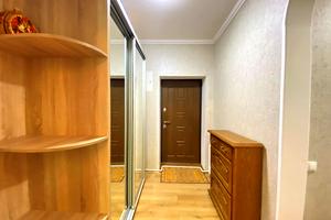 квартира за адресою Віталія Гуляєва вул., 8