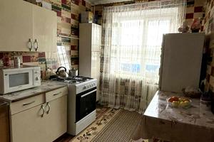 квартира за адресою Андрія Первозванного, 26