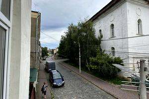 квартира за адресою Синагоги вул. (Анрі Барбюса), 12