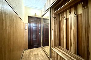 квартира по адресу Зубровская ул., 23