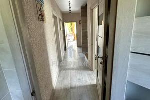 будинок за адресою Березнева, 74