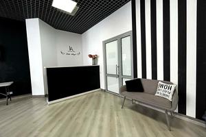 комерційна за адресою Степана Бандери вул., 2/1а