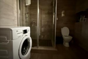 будинок за адресою Київської Русі, 54