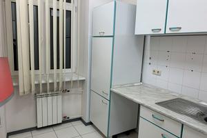 коммерческая по адресу Институтская ул., 24/7