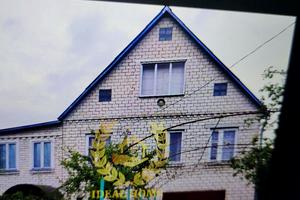 будинок за адресою Вишнева