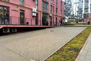 коммерческая по адресу Малоголосковская ул., 32а