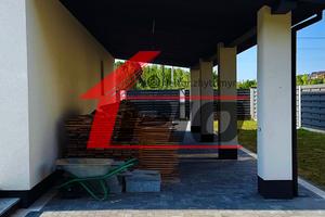 будинок за адресою Ліни Костенко, 33
