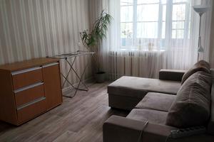 квартира за адресою Квартальна вулиц вул. (Гладкова), 12
