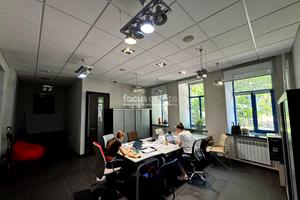 комерційна за адресою Микільсько-Ботанічна вул., 3