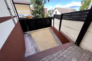 будинок за адресою Миколи Сингаївського вул. (Ново-Оскольська)