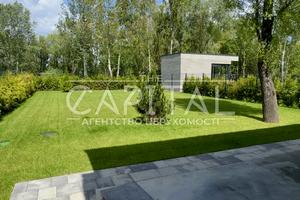 будинок за адресою Ганни Арендт вул.