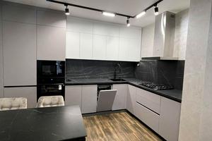 квартира за адресою Юліана Пелеша вул., 3