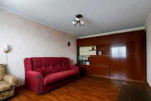 квартира за адресою Олексія Вадатурського вул. (Маршала Малиновського), 71