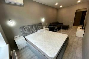 квартира за адресою Глибочицька вул., 13