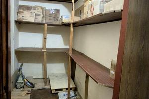 комерційна за адресою Чеська вул., 3
