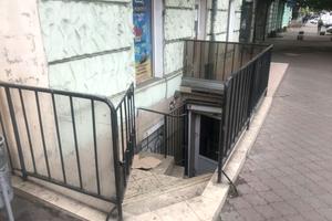 комерційна за адресою Мала Арнаутська вул., 51