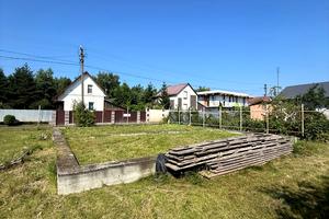 ділянка за адресою Озерна