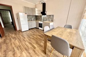 квартира за адресою Метрологічна вул., 21