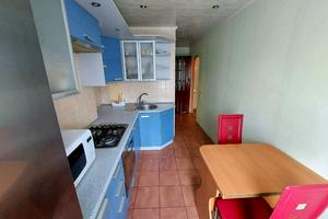 квартира за адресою Калинова вул., 72