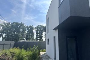будинок за адресою с. Крюківщина, Спортивна