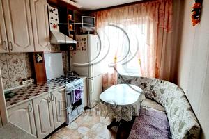 квартира за адресою Івана Микитенка вул., 3