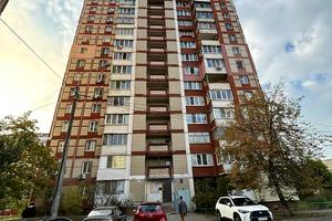 квартира по адресу Червоной Калины просп. (Владимира Маяковского), 71