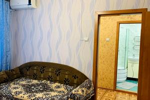 квартира за адресою Валентинівська вул. (Блюхера), 46