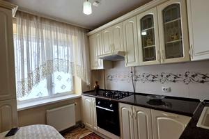 комната по адресу Вулиця Пасічна, 12